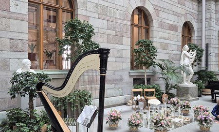 Harpist Miriam Seltzer