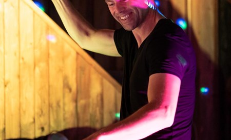 DJ Kent Larsen
